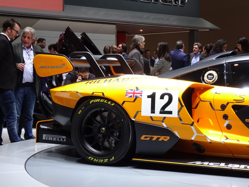 Illustration for article titled The Many Outrageous Wings Of The Geneva Motor Show